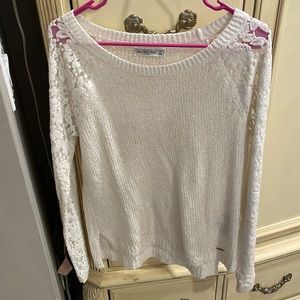 Abercrombie & Fitch White with Gold Accent Sweater